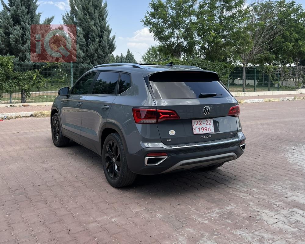 فولكسفاغن تاوس